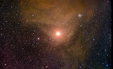 전갈의 심장 '안타레스'